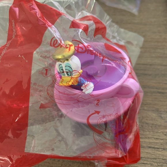 2022 McDonald's Happy Meal Disney 50th Gold Donald Duck - Rare new Hidden Mickey - Picture 6 of 6